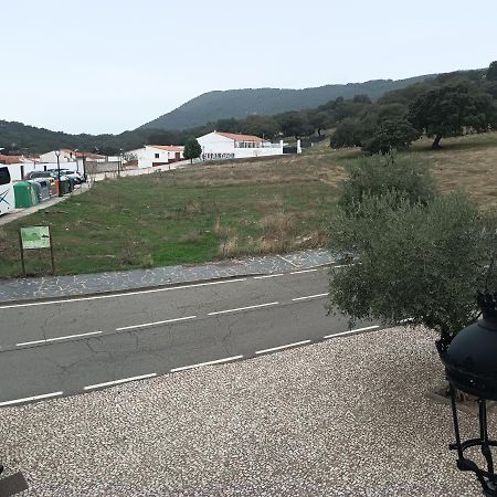 El Corralon De Severo Hinojales Kültér fotó